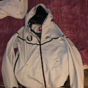 Selling a bike Oregon project track rain coat